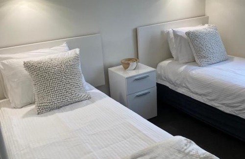 Mooloolaba Apartment | At The Beach Mooloolaba, Private Rooftop With Spa, 50m to Beach, Surfclub and Esplanade
