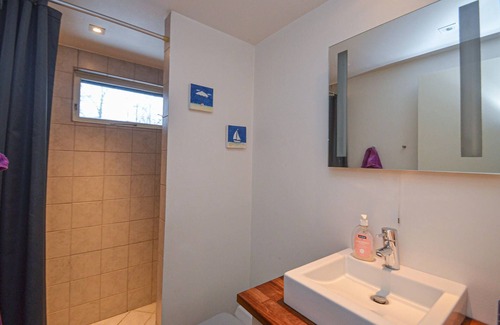 Idestrup House | At the end of a small side street and only about 150 m from the beach lies this cozy vacation home.
