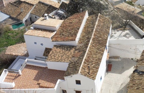 Montefrio House | At the foot of the Montefrío castle, spectacular views