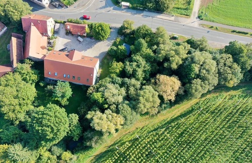 Eckental Apartment | At the gateway to Franconian Switzerland! - Studio Apartment - SchwabachAuen 1
