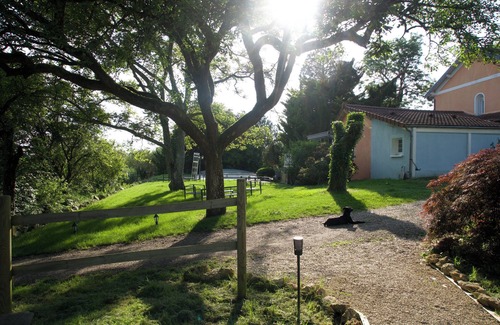 Orly-sur-Morin House | At the heart of the estate