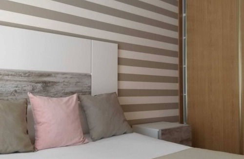 Najera Apartment | AT VINO Y CAMINO Escape to the perfect place.