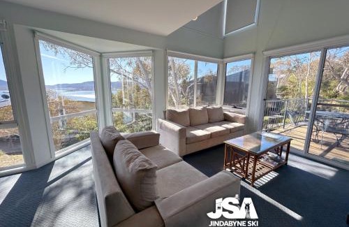 East Jindabyne House | Atelier Ciel