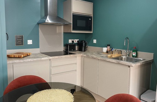 Leeds City Center Apartment | Athena Suites Leeds LS1 Free Secure Parking!
