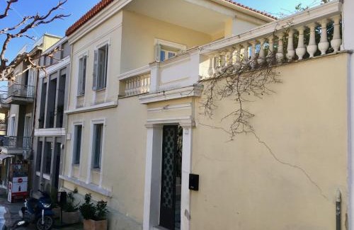 Plaka Apartment | Athens Authentic Elegance at Acropolis