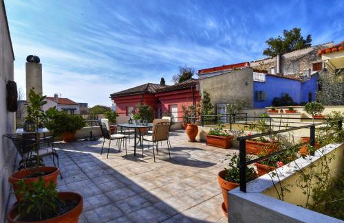 Plaka Apartment | Athens Authentic Elegance at Acropolis