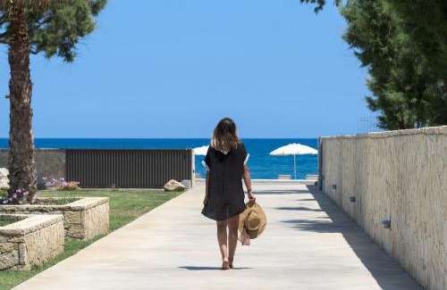 Kolymbari Villa | Athina Luxury Villa, with Pool & Walk to the Beach, By ThinkVilla
