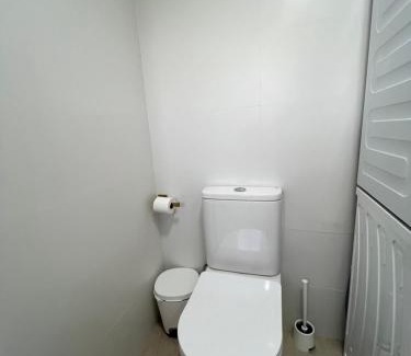 Torre de Benagalbon Apartment | Atico vistas al Mar golf ,Piscina y parking albatros 2