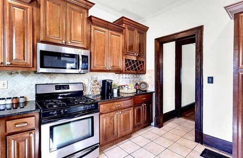 Poncey-Highland House | ATL Charming 1929 Historic Craftsman Bungalow