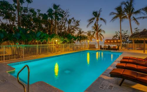 Tavernier Hotel | Atlantic Bay Resort