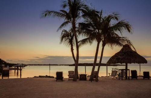 Tavernier Hotel | Atlantic Bay Resort