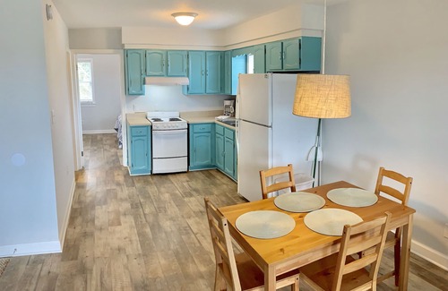 Nags Head Apartment | Atlantic Oasis, less than 1 block to the beach! Private & Spacious, Full Kitchen