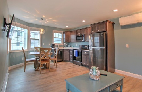Old Orchard Beach Condo | Atlantic Ocean Suites - Sand Dune Suite 11 (1 Bedroom)