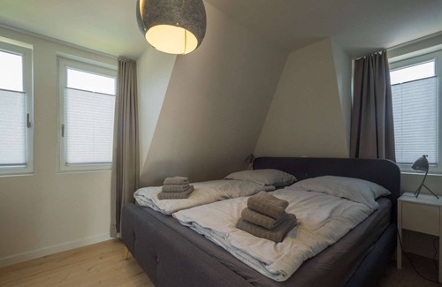 St. Peter-Ording Apartment | Attic with great balcony for 3 persons. Sauna, pool, garden.
