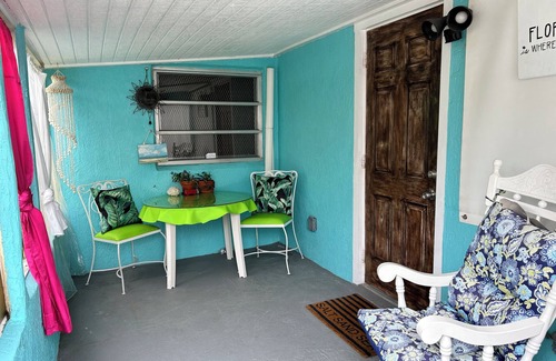 Lake Worth House | ATTN SNOWBIRDS Book 5 Mo get 6th Mo FREE ! Discounted New Rates Season