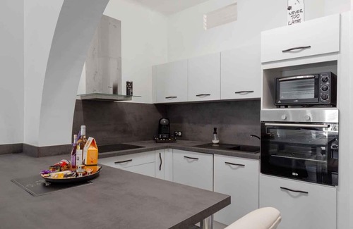 Ajaccio Apartment | Attractive 3-star F2 apartment with all comforts in the center of Ajaccio (2/4 people)