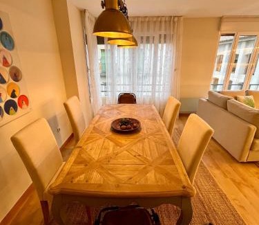 Burgos Apartment | Atuaire Home Piso Cordon Centro Historico