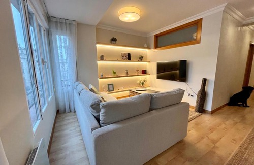 Burgos Apartment | Atuaire Home Piso Cordon Centro Historico