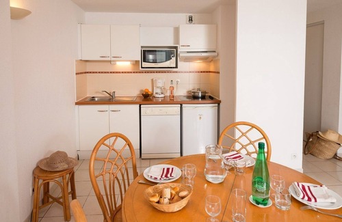 Valras-Plage Condo | Au Bord de l'eau ! Apt + Accès Piscine Extérieure