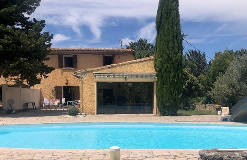 Saint-Saturnin-les-Apt Villa | Au Calme Dans le Parc du Luberon