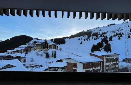 Auris Condo | Au pied des Pistes! Duplex avec Balcon/Terrasse