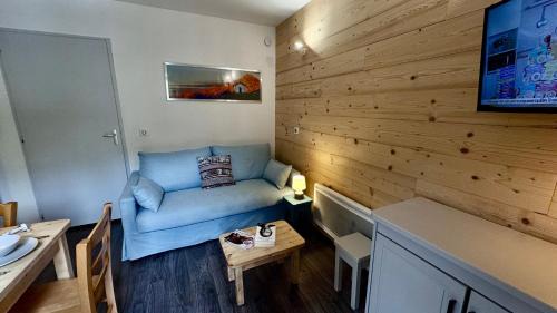 Termignon Apartment | Au pied des pistes et des remontées Domaine Val Cenis Appart à Termignon Val Cenis avec Wifi