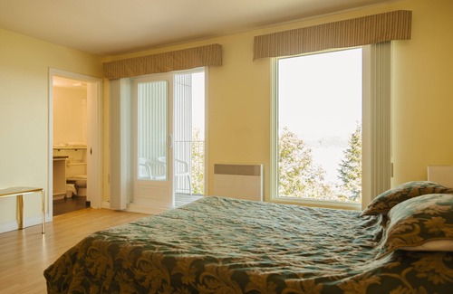La Baie Hotel | Auberge de la Riviere Saguenay