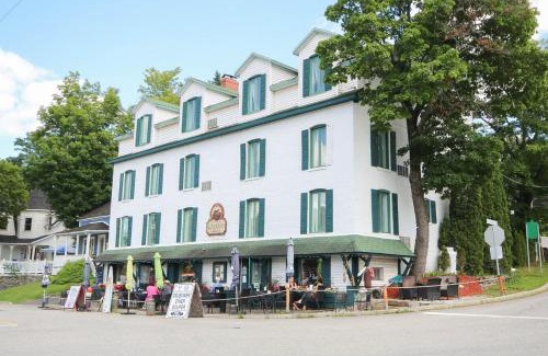 North Hatley Hotel | Auberge La Chocolatiere