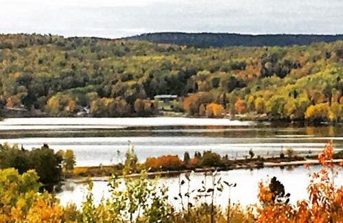 Lac-Bouchette Hotel | Auberge Motel Panorama