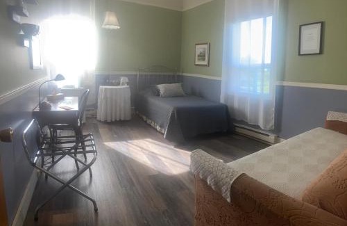 Hebertville Hotel | Auberge Presbytere Mont Lac-Vert