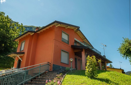 Monasterolo del Castello Apartment | Aunt Maria's - Spirola Apartment. For a vacation surrounded by greenery