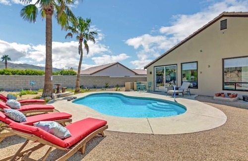 Desert Hot Springs House | Auntie Mame Twin Palms Oasis