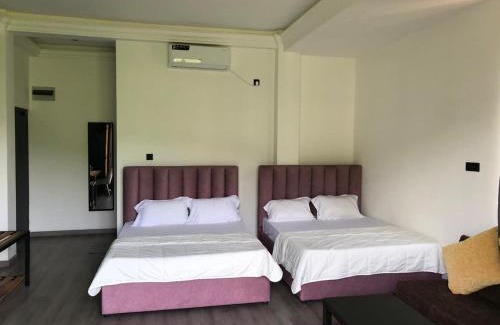 Katugastota House | Aura Residence-Kandy