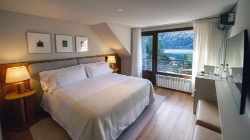 Puerto Manzano Hotel | Auria Angostura