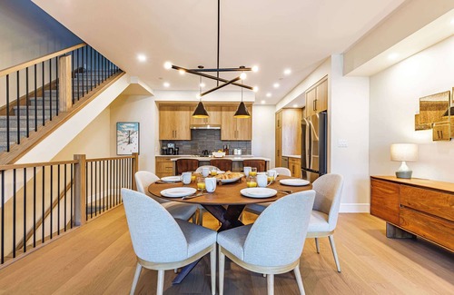 Teepee Town House | Aurora Luxe - Stunning Townhouse Private Hot Tub