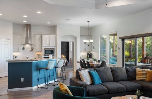 Highland Lake Estates House | Austin Area Serene Resort Home, Heated Pool, Hot Tub