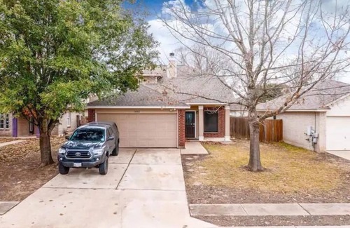 Austin House | Austin Menifee house