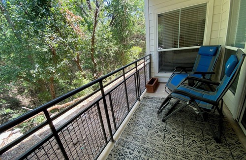 Barton Hills Apartment | Austin Oasis on the Greenbelt