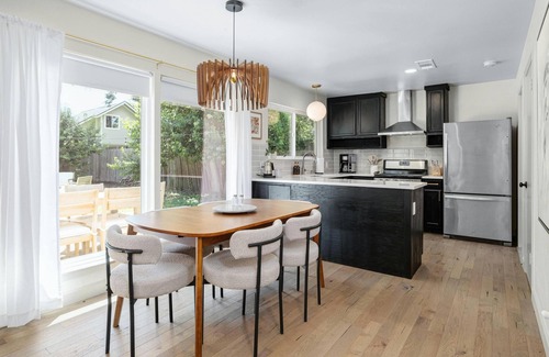 South Manchaca House | Austin Oasis – Zilker, Downtown, Pool, 3 Bedroom