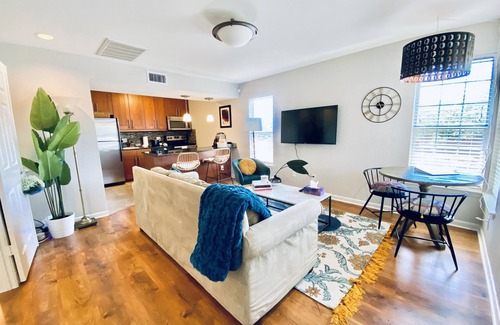 Allandale Condo | Austin Style Extended Stay Close to Everything