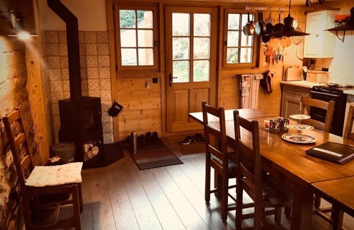 Vers L'Eglise Ski Chalet | Authentic 18th Century Swiss Alpine Chalet