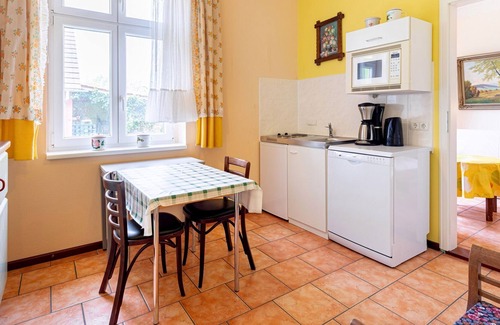 Altentreptow Apartment | Authentic and cosy holidayhome with big beautifull garden