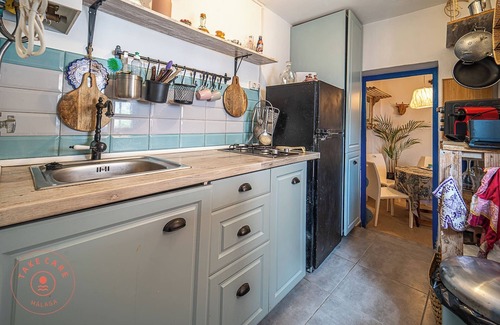 Malaga-Este Ski Chalet | Authentic fisher house in Pedregalejo - TakeCareMalaga