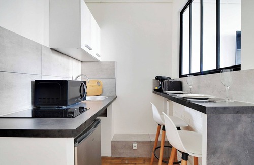 17th Arrondissement Apartment | Authentic studio - 2P - Plaine-Monceau
