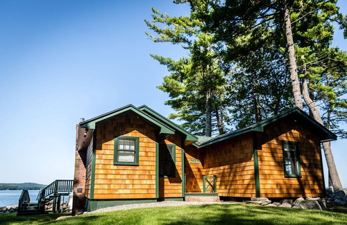 Standish Cottage | Authentic with Luxury Amenities With 250 Ft Of Private Sandy Frontage On Sebago