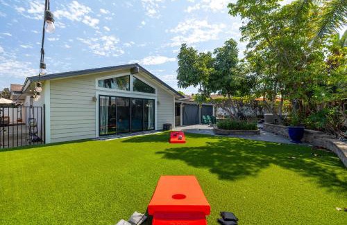 San Carlos House | Autumn Adventure - Sleeps 10 - Hot Tub - Billiards