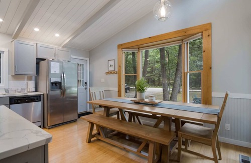 Rapid City Cabin | Autumn at Torch Lake | Hikes, Wine & Views