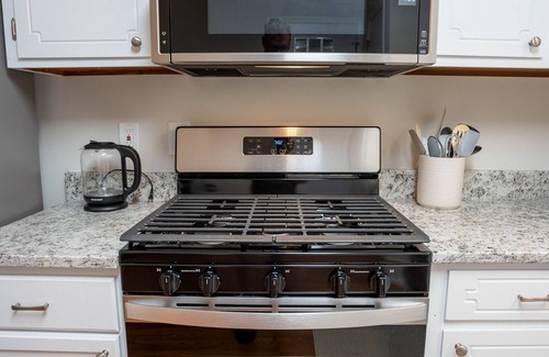 Northeast Raleigh House | Available as 30 day minimum or short term. Has office, deck, and big back yard.