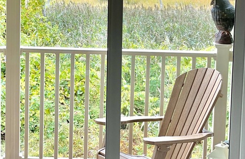 Hampton House | Available: Fall 2025 rental weekly or monthly. Come see and enjoy NH this fall.