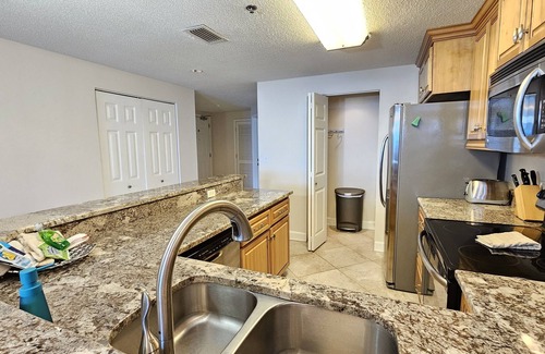 Fort Morgan Condo | Avalon 1707 King/Queen- Direct Gulf View - Wifi